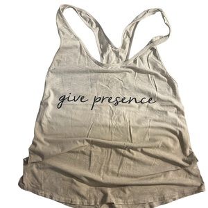 Lululemon tank top size 4